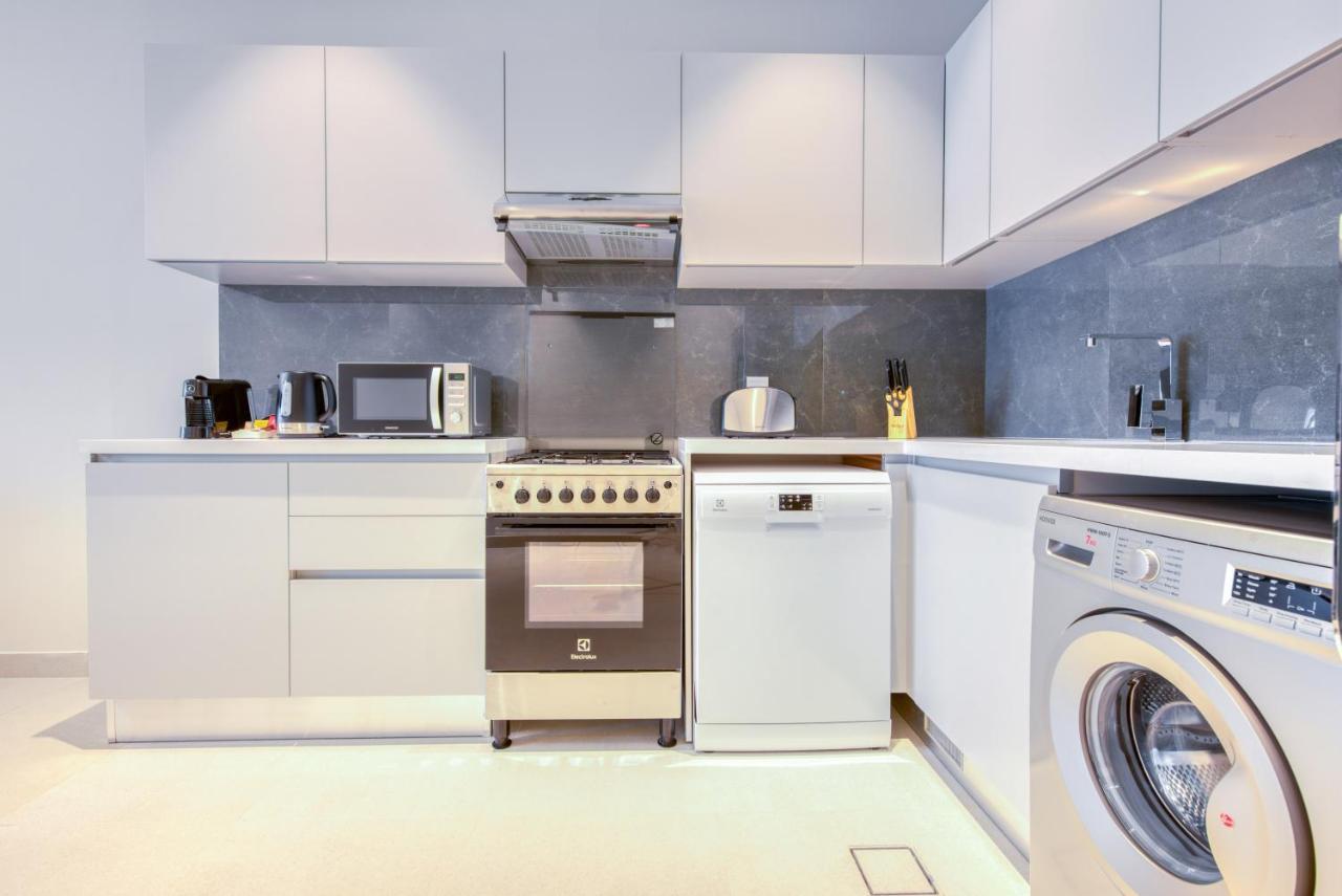 Sol Living - Sol Avenue Lejlighed Dubai Eksteriør billede